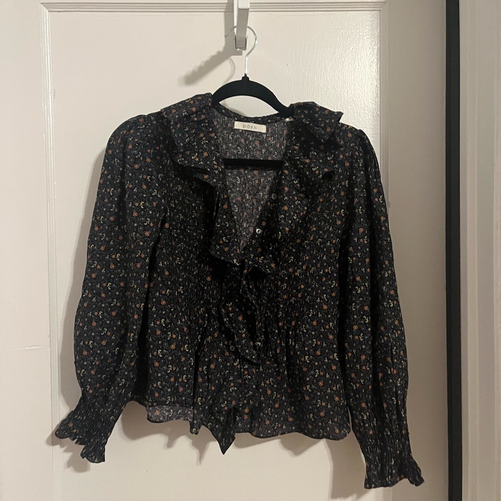 Doen Hardy Navy Paisley Floral Ruffle Blouse Small